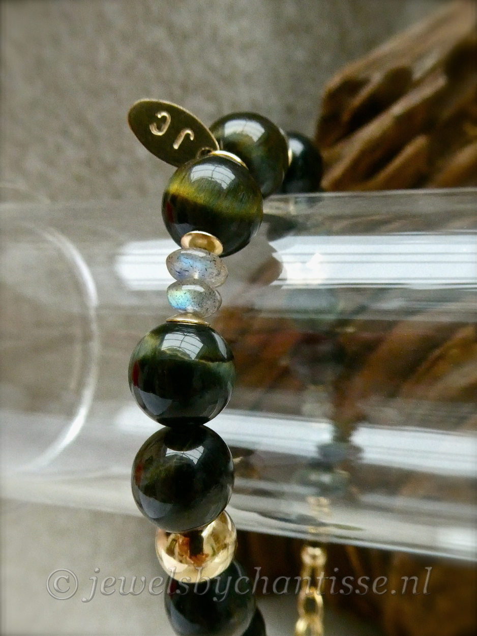 Gold Filled Armband met Valkenoog en Olijfkristal