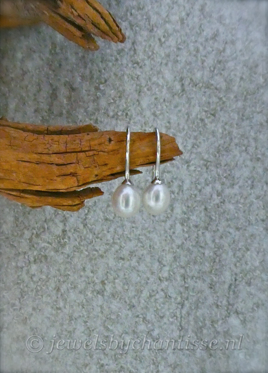 Witte Parel Oorbellen
