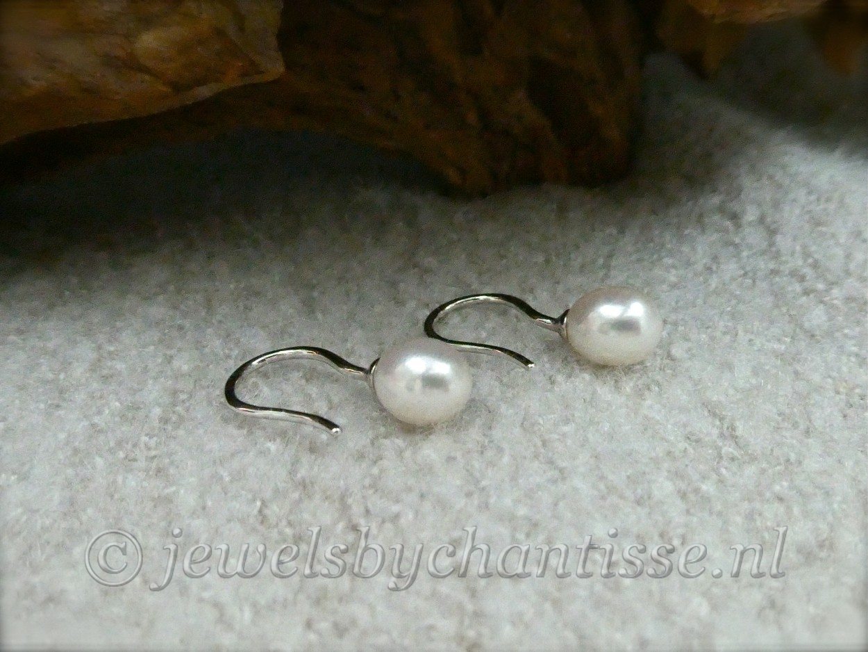 Witte Parel Oorbellen