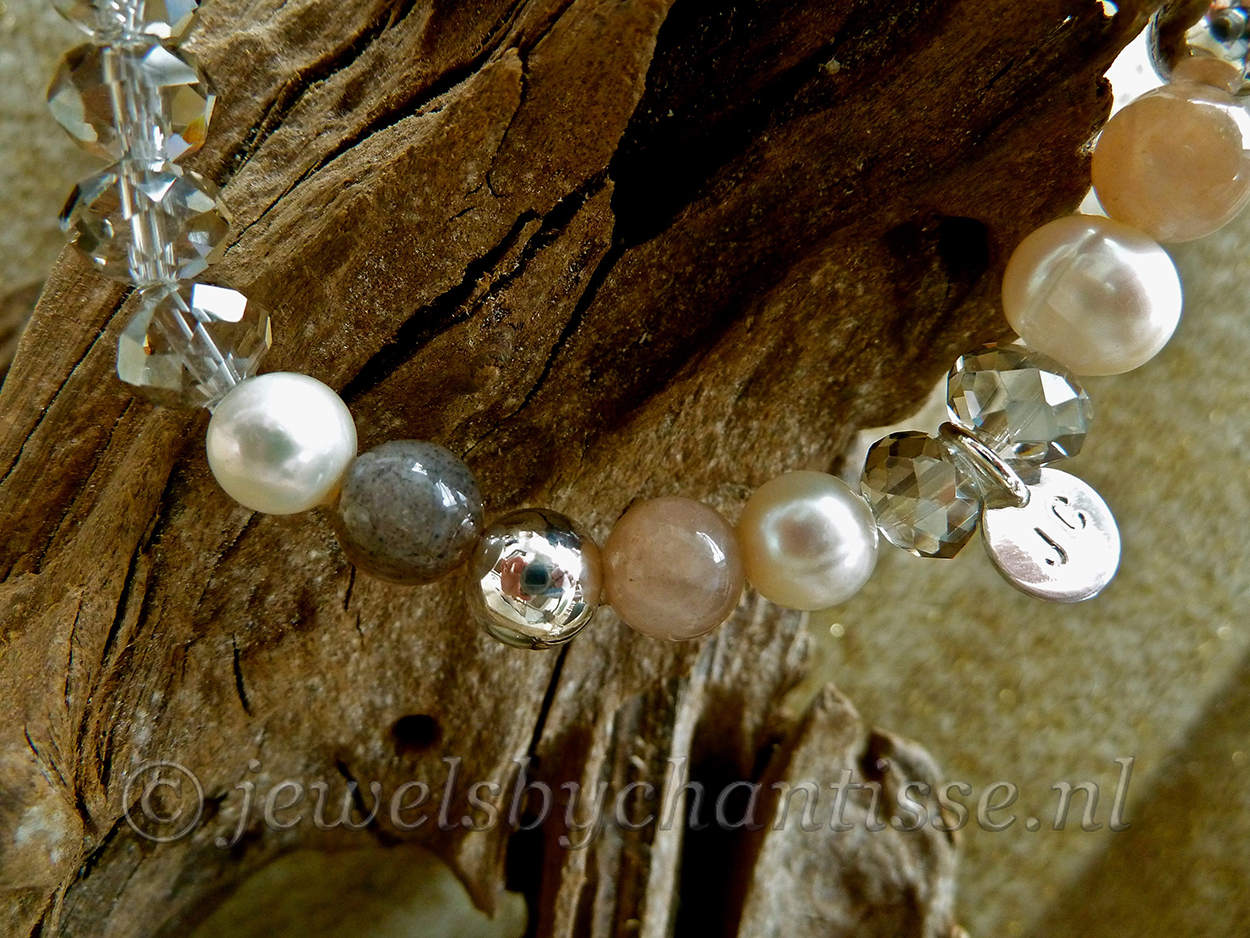 Kristalarmband met Parels en Zonnesteen