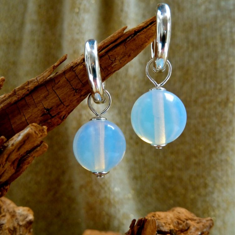 Zilveren Creolen met Opaliet