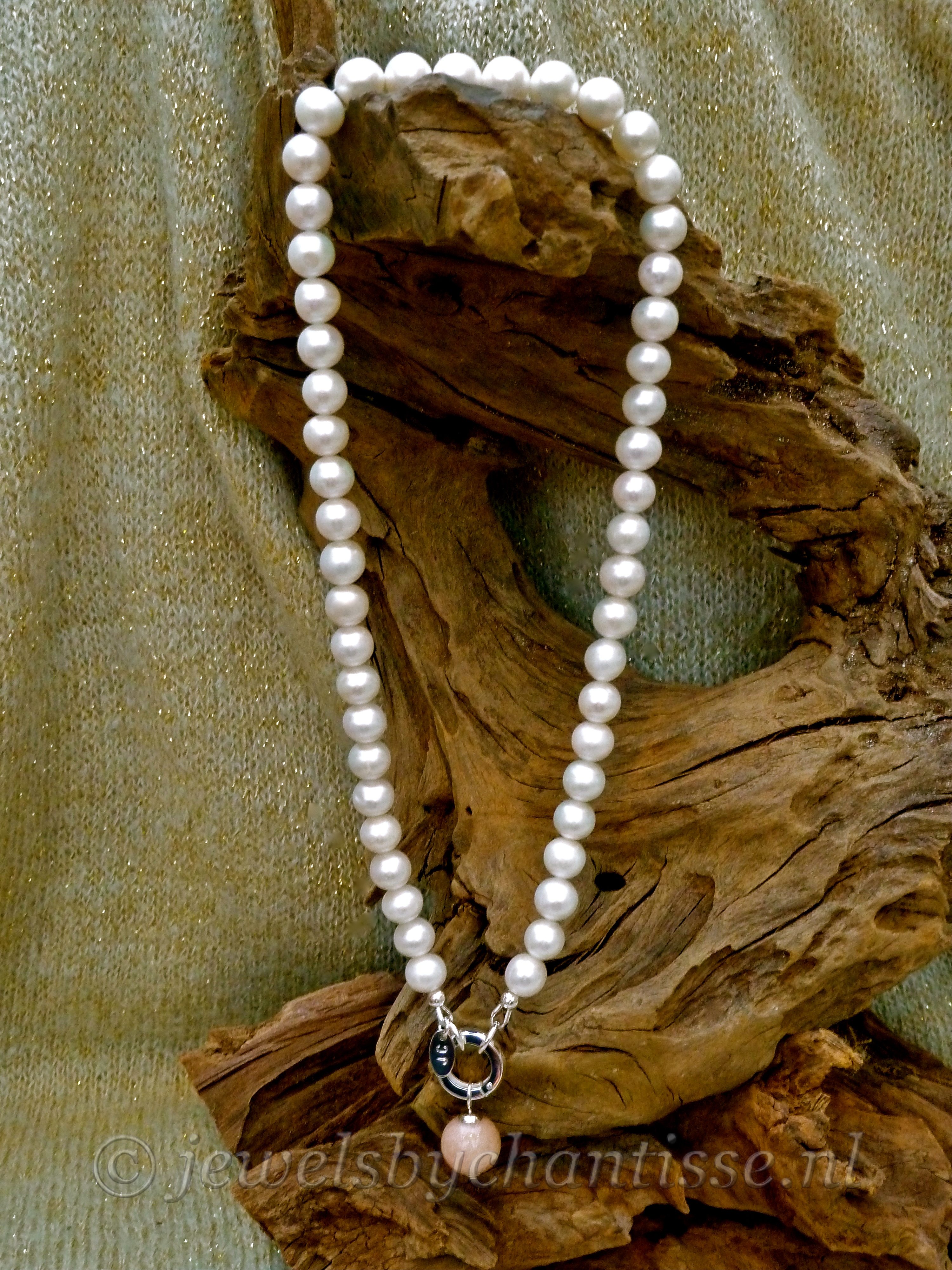 Parelcollier met Zonnesteen 2 Parelcollier met Zonnesteen