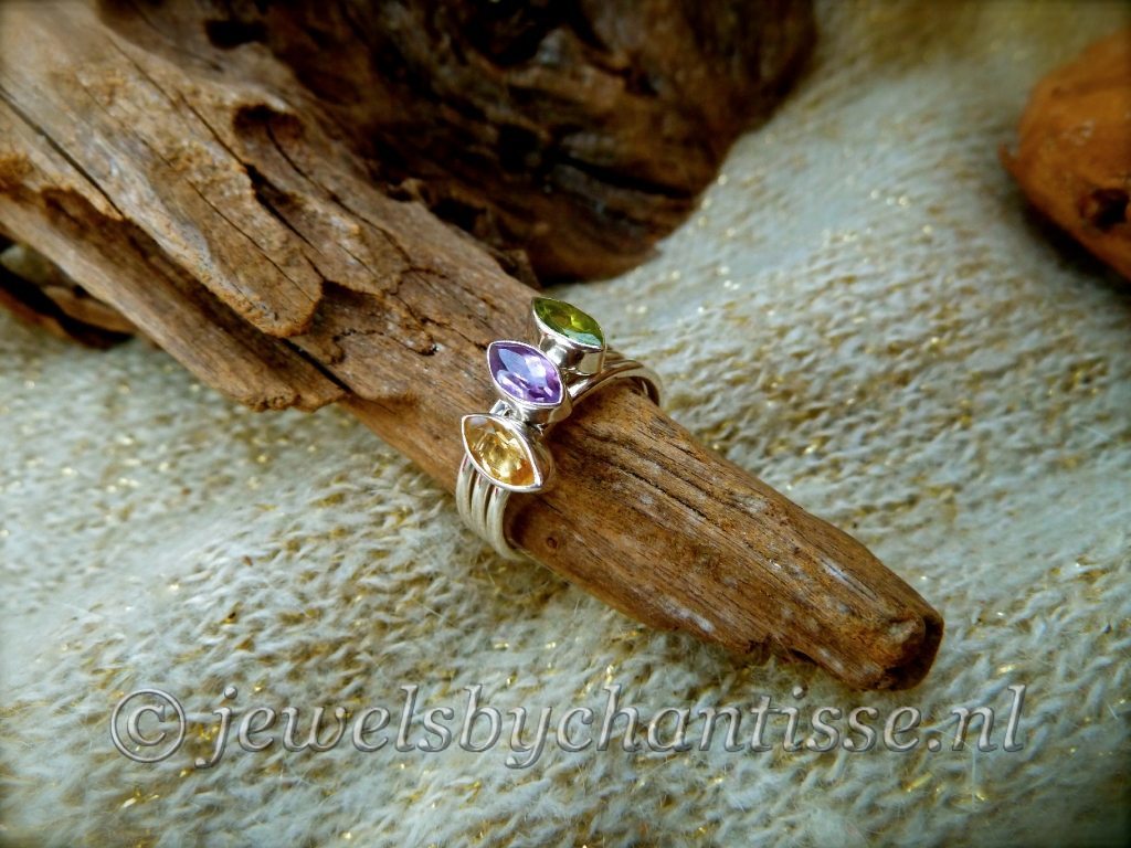 Zilveren Ring met Amethist