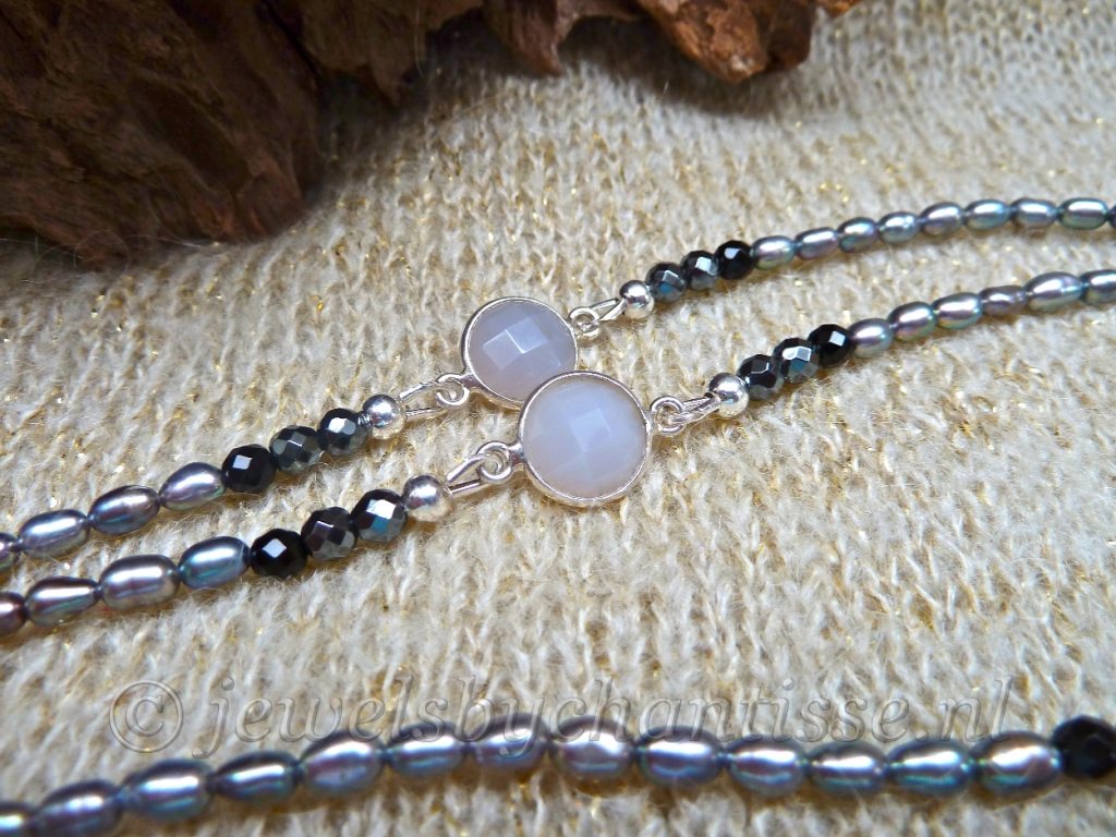 Lange Grijze Parelketting 6 Lange Grijze Parelketting