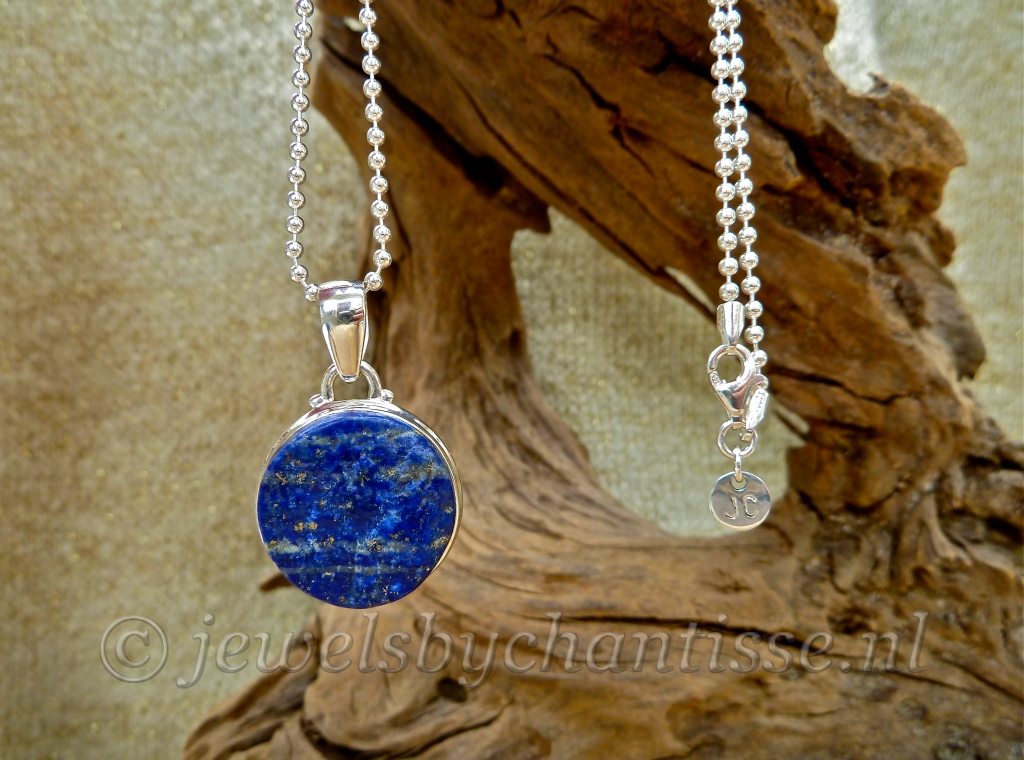Bolletjesketting met Lapis Lazuli 5 Bolletjesketting met Lapis Lazuli