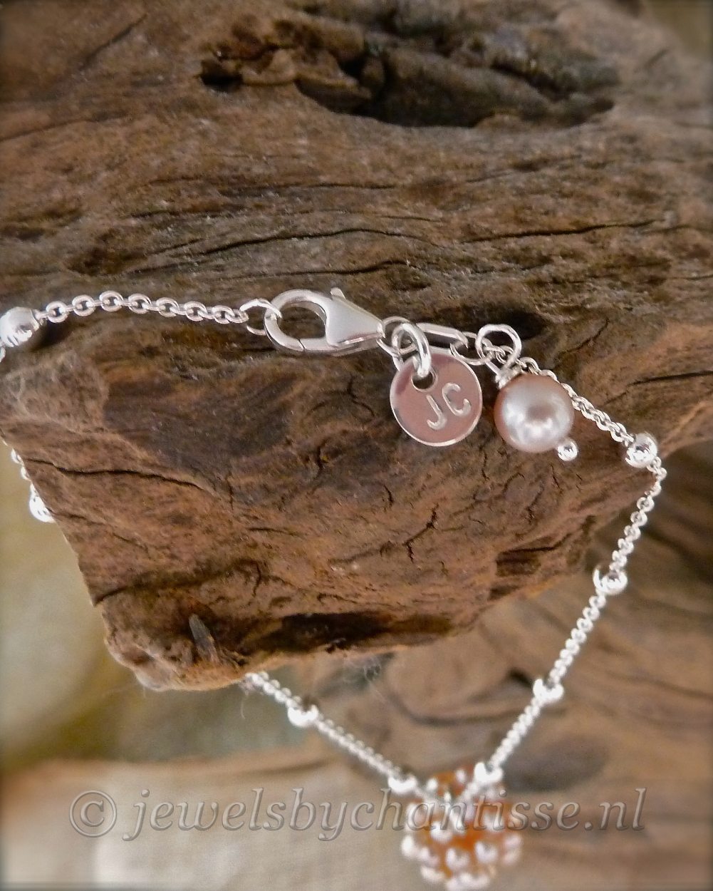 Zilveren Armband met Zoetwaterpareltjes 3 Zilveren Armband met Zoetwaterpareltjes