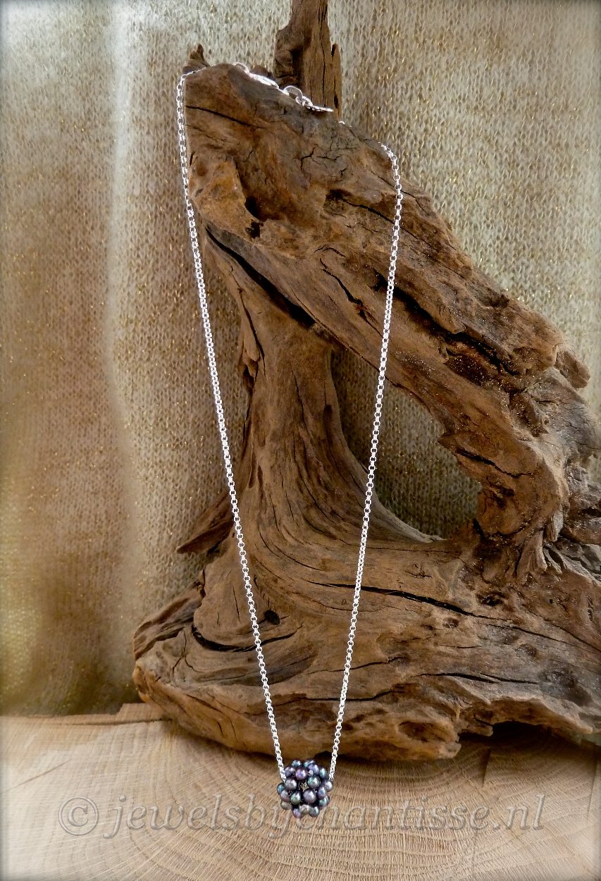 Zilveren Ketting met Parelbolletje 2 Zilveren Ketting met Parelbolletje