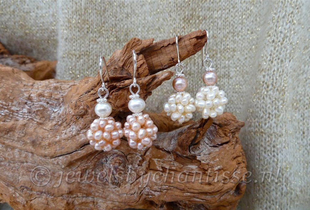 Zilveren Oorbellen met Parelbolletjes 3 Zilveren Oorbellen met Parelbolletjes