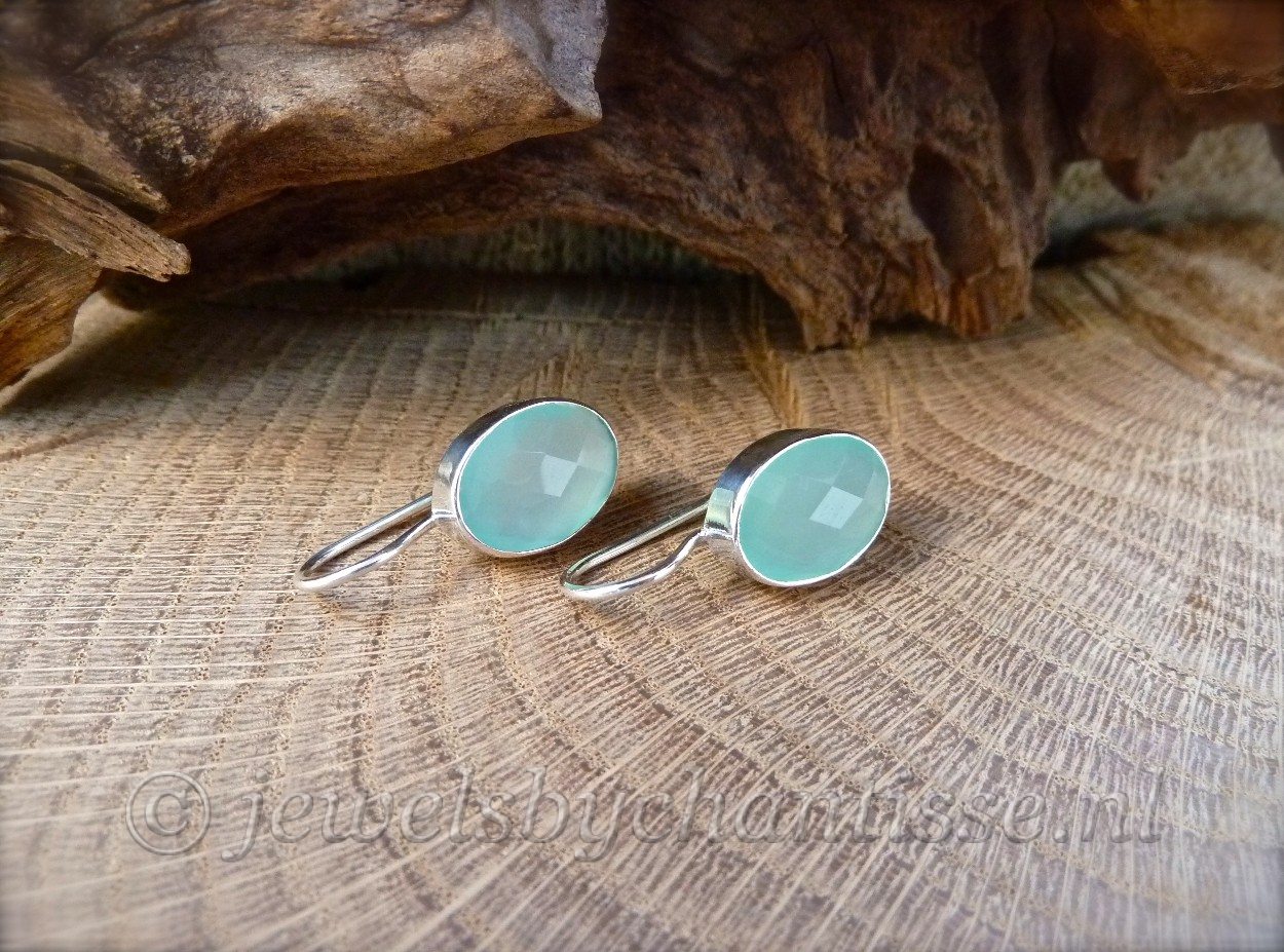 Zilveren Oorbellen met Chalcedoon 4 Zilveren Oorbellen met Chalcedoon