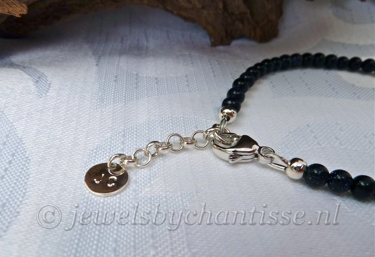 Blauwe Goudsteen Armband met Grijze Agaat 5 Blauwe Goudsteen Armband met Grijze Agaat