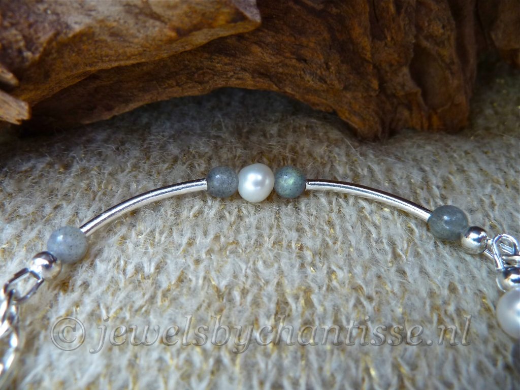 Zilveren Labradoriet Armband met Parels
