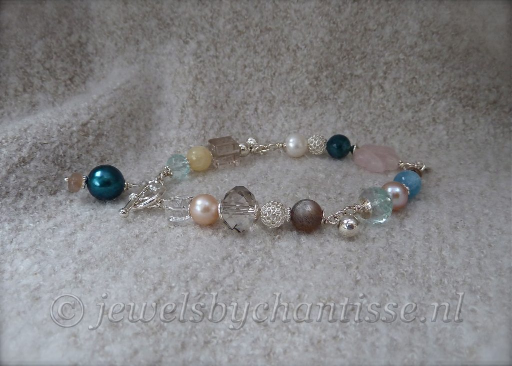 Zilveren Armband met Parels en Edelstenen 6 Zilveren Armband met Parels en Edelstenen