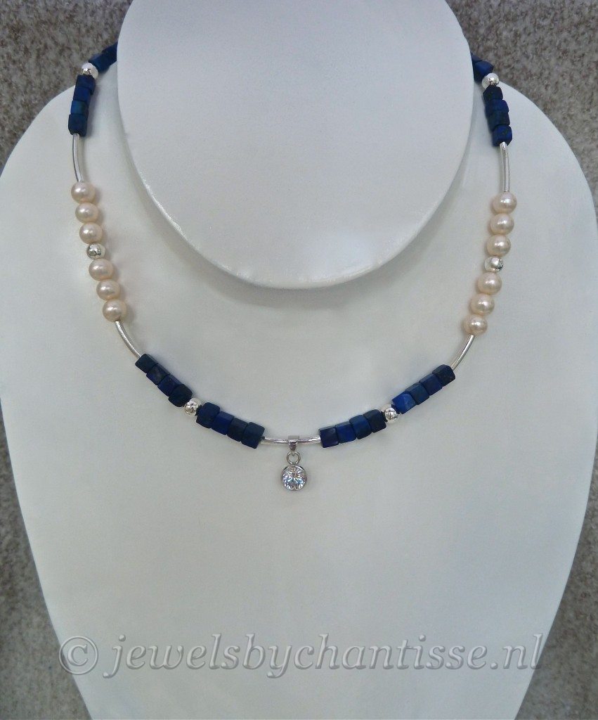 Zilveren Parelcollier met Lapis Lazuli 2 Zilveren Parelcollier met Lapis Lazuli