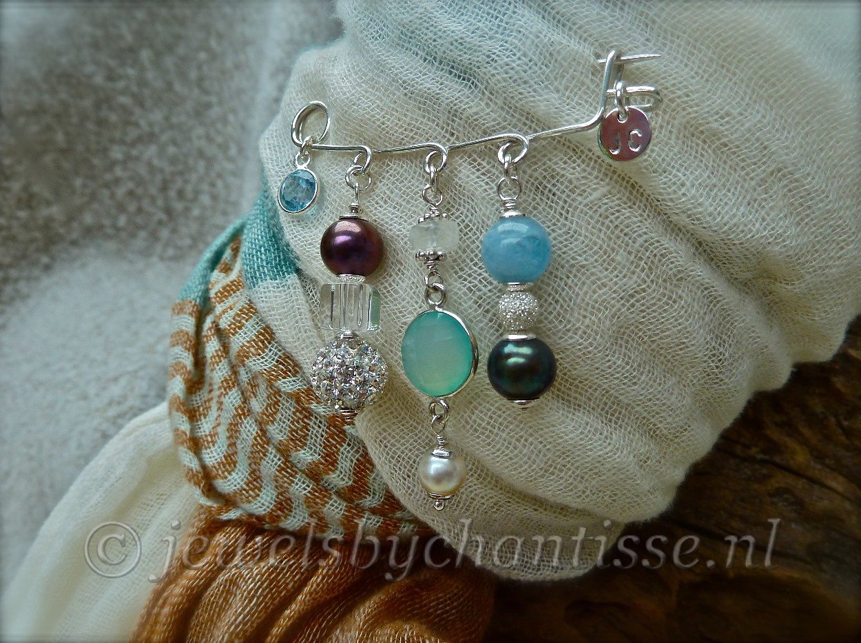 Zilveren Speld met Aquamarijn