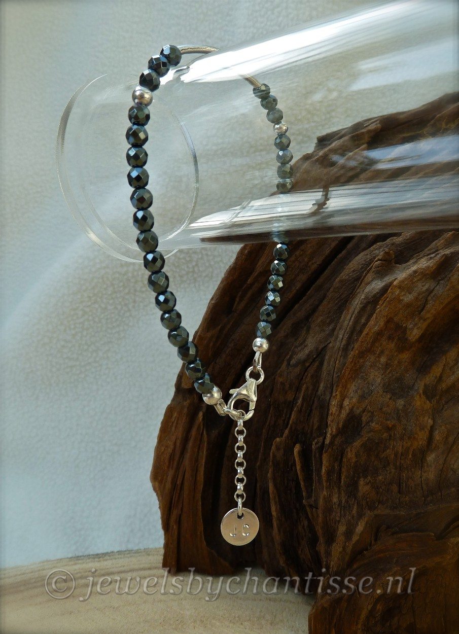 Zilveren Armband met Hematiet
