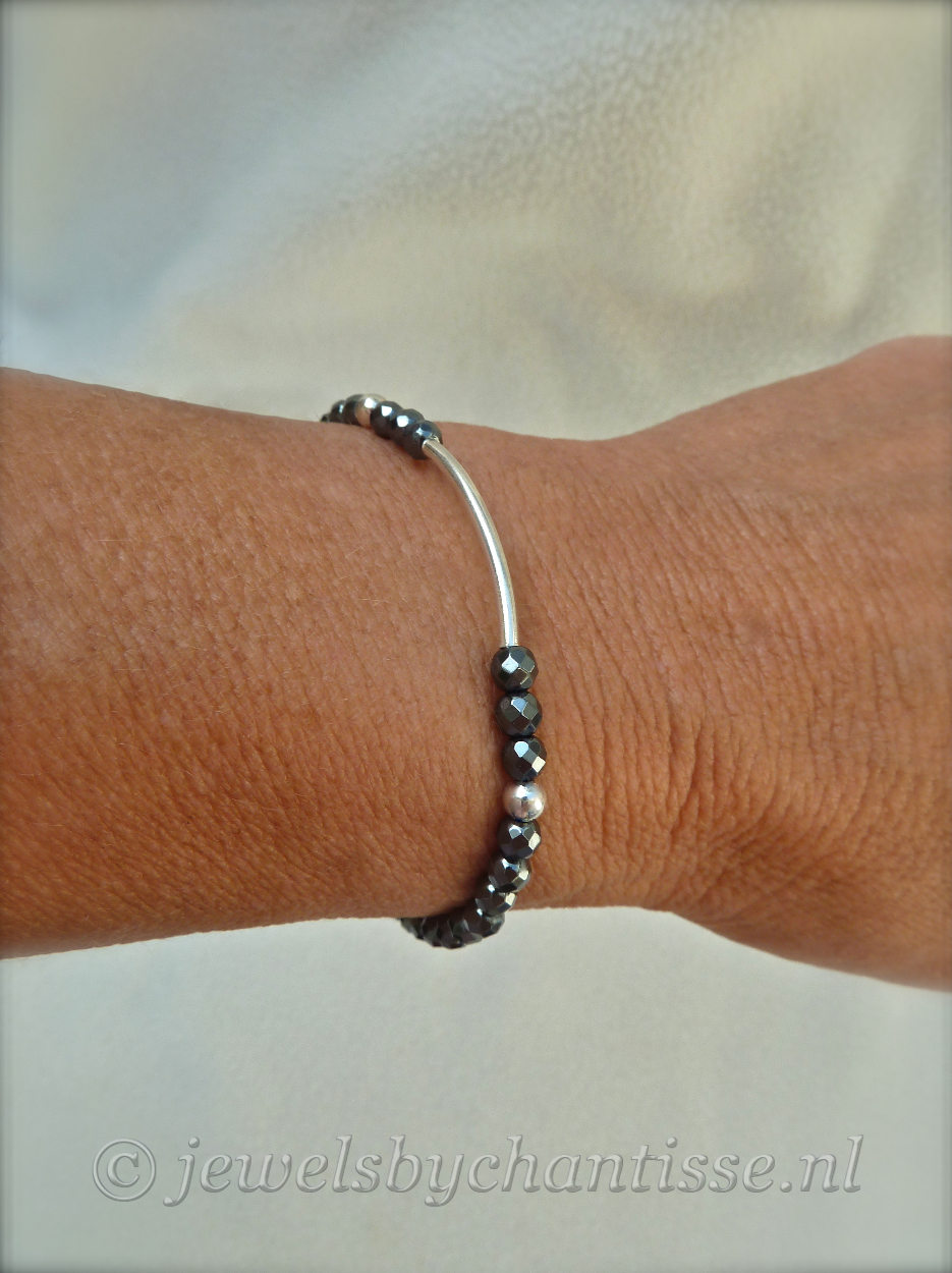 Zilveren Armband met Hematiet