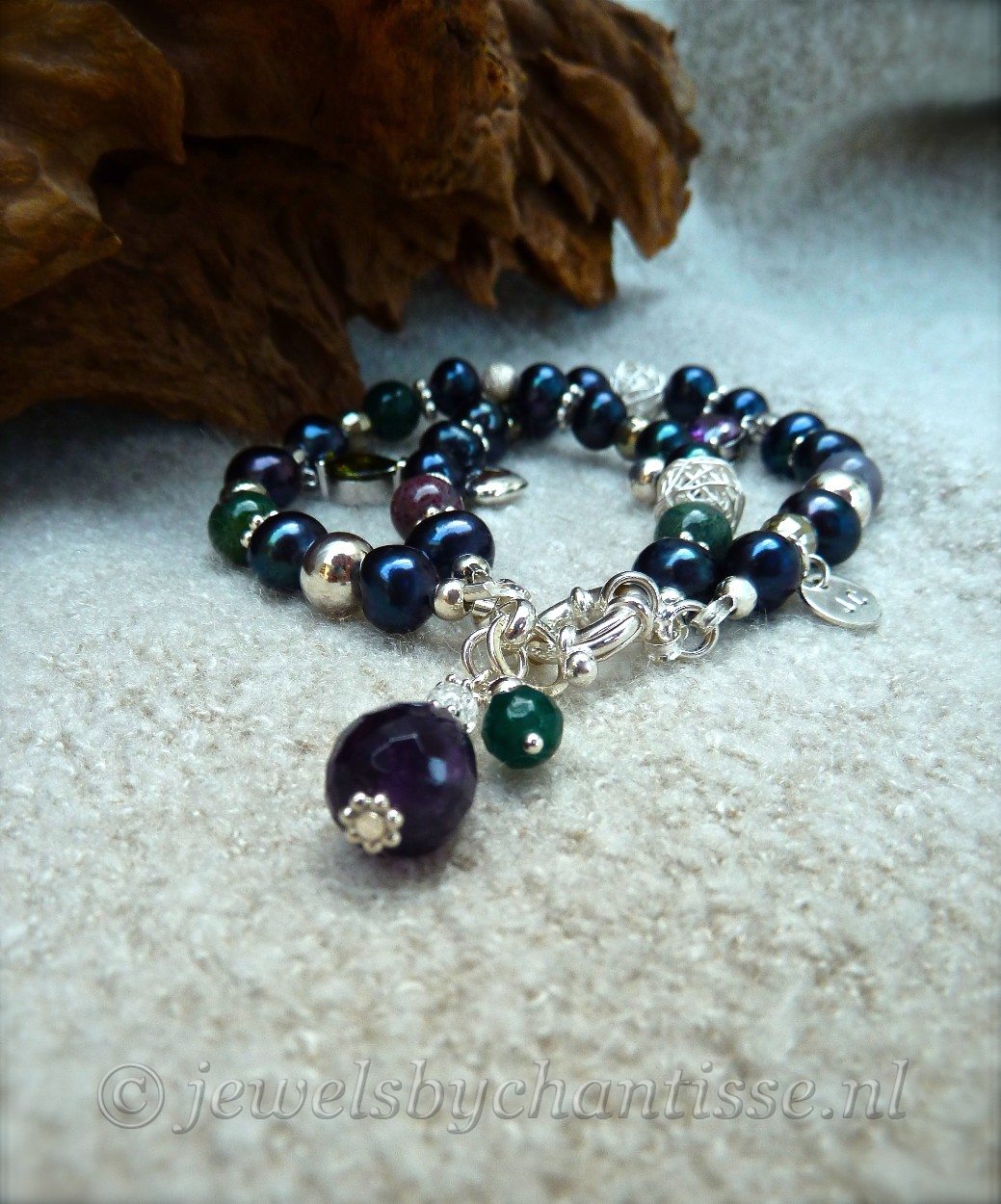 Zwarte Parelarmband met Amethist, Peridoot en Jaspis