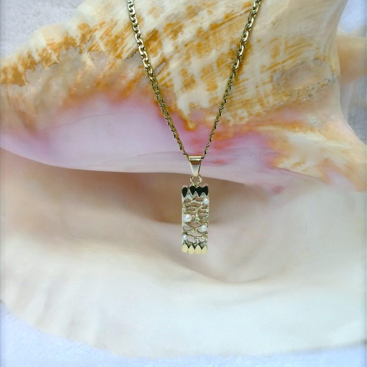 Geelgouden Gegoten Hanger met Pareltjes