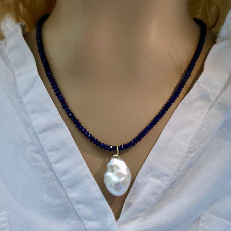 Geelgouden Lapis Lazuli Collier met Barokparel